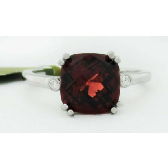 Genuine 2.18 Cts Garnet & Diamonds Ring 10k White Gold